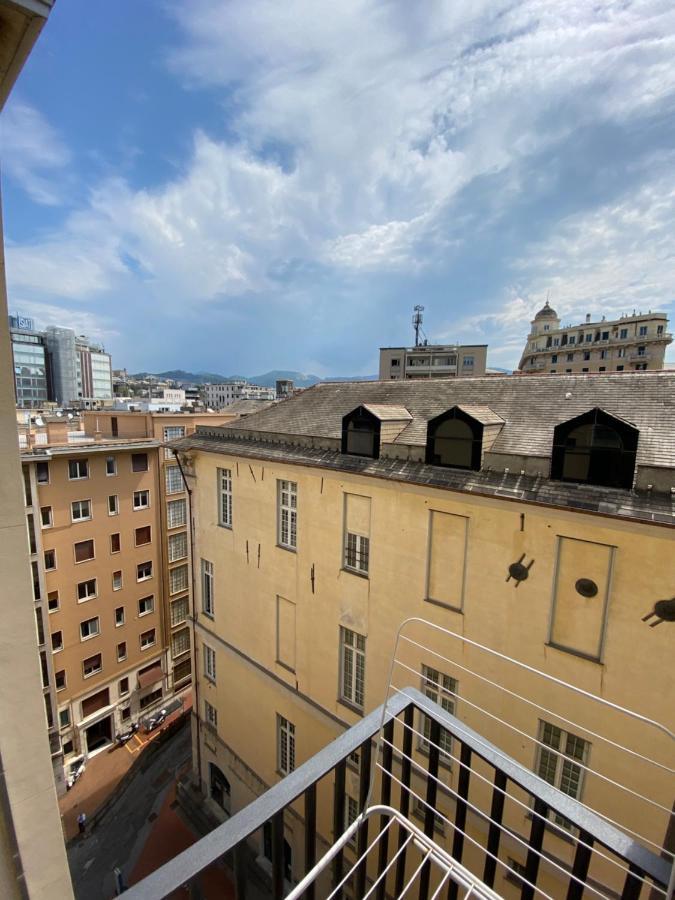 Genoa Lux Apartments With Parking Buitenkant foto